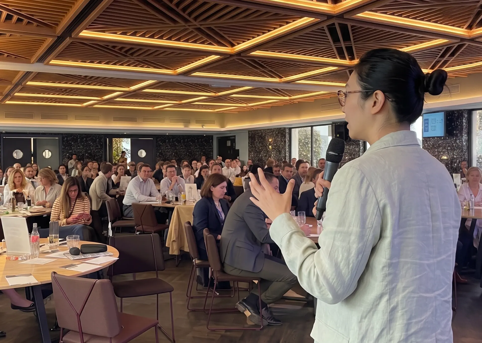 Salle comble pour la keynote IA « Lead with AI » de Revenu IA à l'University of Nottingham Malaysia